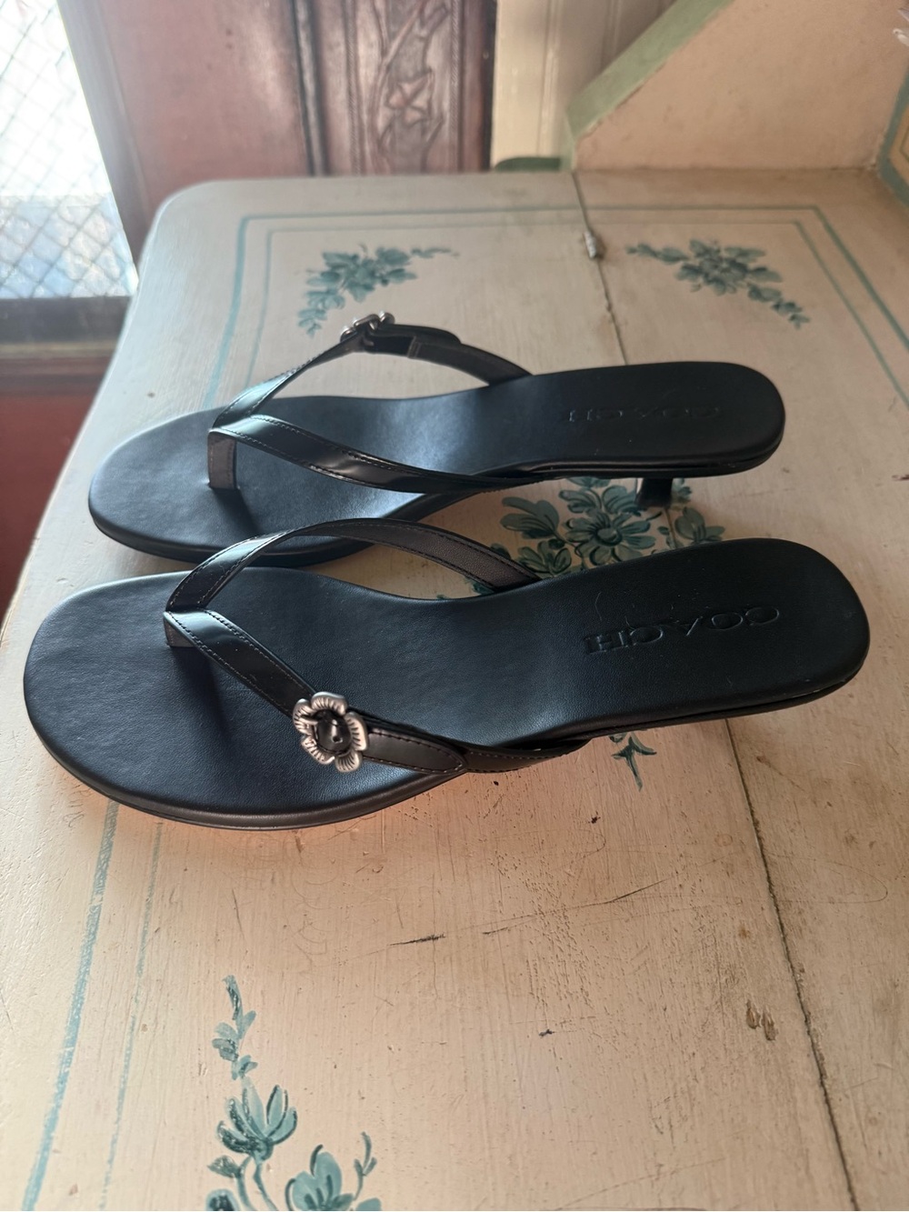 Coach “Tea Rose” Black Kitten Heels. Worn once! 🐈‍⬛